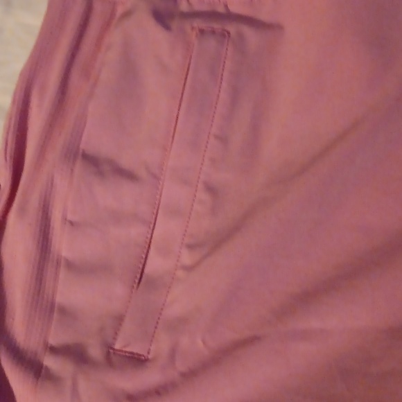 Skirt with shorts kind of remined me od tennis shorts - Picture 3 of 4